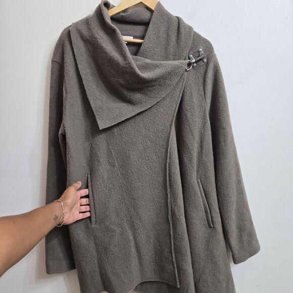 Garnet Hill Women Lagenlook Minimal Boiled Wool Asymmetrical Drape Wrap Coat 10P - Picture 4 of 12